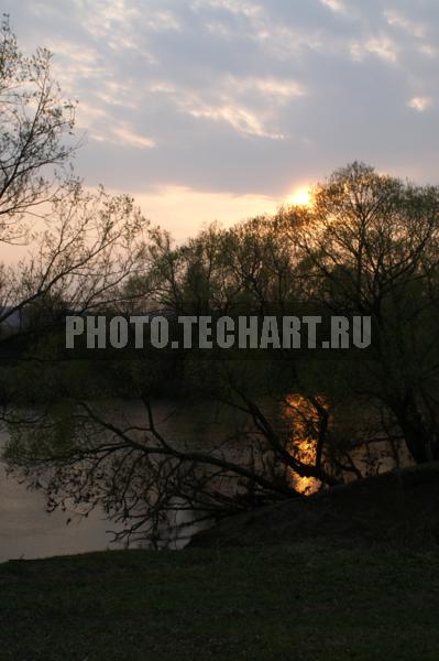закат на реке / Природа / закаты и рассветы