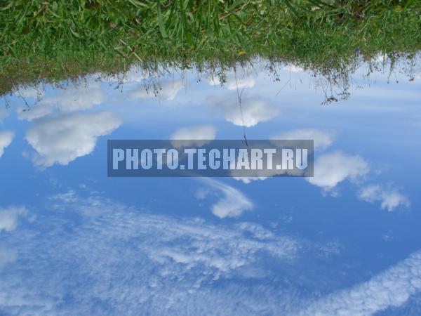 отражение неба и облаков  в воде / Природа / небо и облака