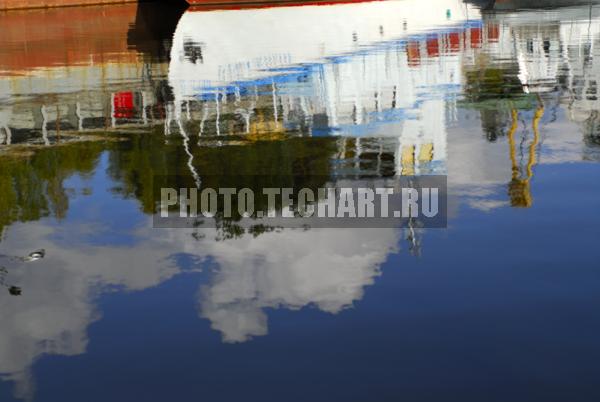 отражение в реке / Природа / реки и озера