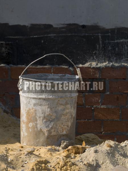 Стройка. ведро / Город, архитектура / строительство