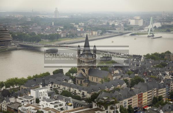 Германия. Кельн. Вид на Рейн с Кельнского собора. Germany. Koln. / Город, архитектура / городской пейзаж