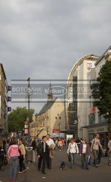 Германия. Улица Кельна. Germany. Koln. / Город, архитектура / городской пейзаж