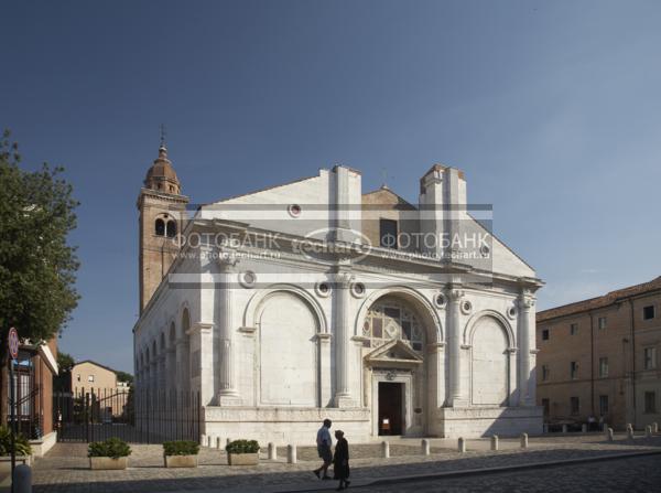 Италия. Римини. Храм Малатеста. Italy. Rimini. Tempio Malatestiano. / Город, архитектура / архитектура и скульптура