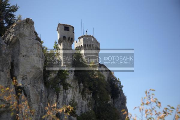 Сан-Марино. Вторая башня свободы. Замок Честа. San-Marino. Seconda Torre. Cesta. / Город, архитектура / городской пейзаж