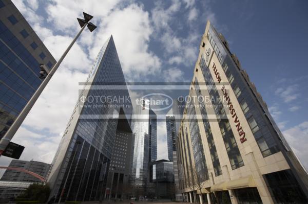 Франция. Париж. Ля Дефанс. France. Paris. La Defence. / Город, архитектура / архитектура и скульптура