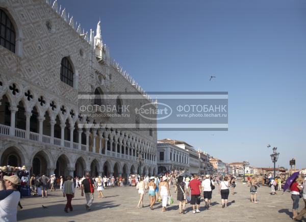 Италия. Венеция. Дворец Дожей. Italy. Venice. Doge's Palace. Italia. Venezia. / Город, архитектура / городской пейзаж