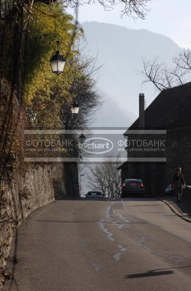 Европа. Швейцария. Дорога в городе Монтре. Montreux / Город, архитектура / городской пейзаж