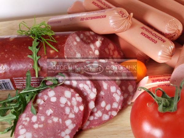 Колбаса и сосиски / Еда и напитки / продукты