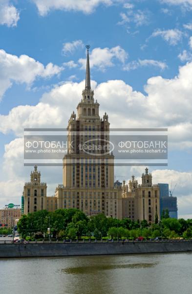 Москва. Здание МГУ / Город, архитектура / архитектура и скульптура