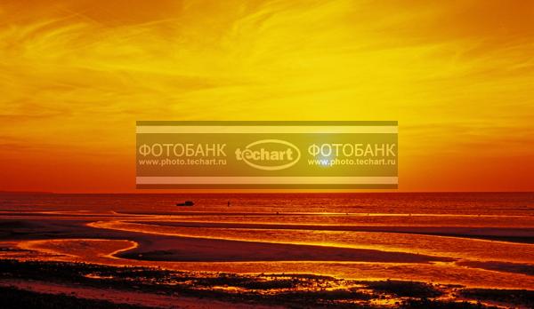 Красный закат / Природа / закаты и рассветы