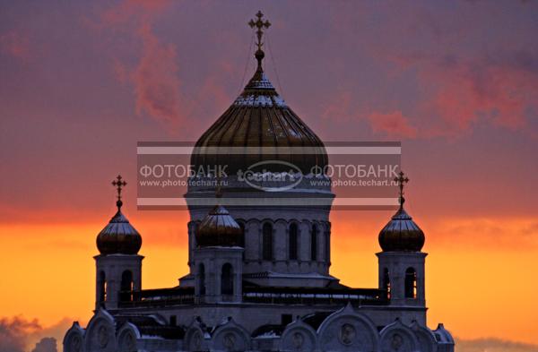 Москва. Храм Христа Спасителя / Город, архитектура / городской пейзаж