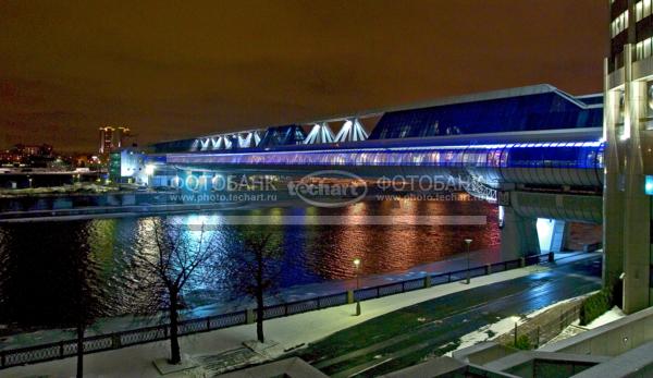 Москва. Мост Багратион / Город, архитектура / городской пейзаж