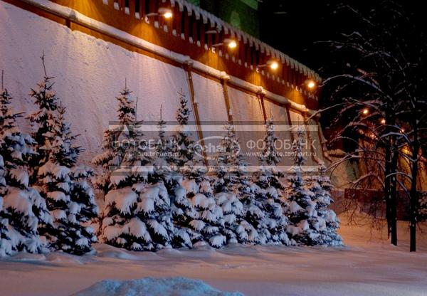 Москва. Александровский сад. Кремлевская стена / Город, архитектура / фрагменты и детали