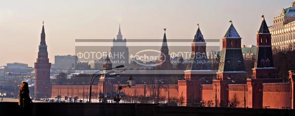 Москва. Вид на Кремль / Город, архитектура / архитектура и скульптура