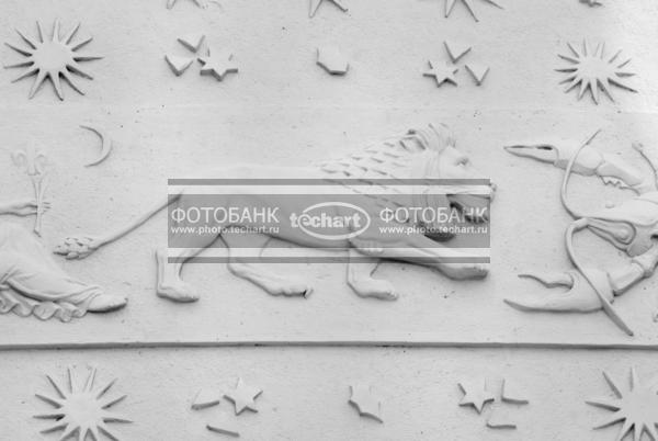 Европа. Австрия. Вена. Знак зодиака Лев. Здание с часами Анкер / Город, архитектура / фрагменты и детали