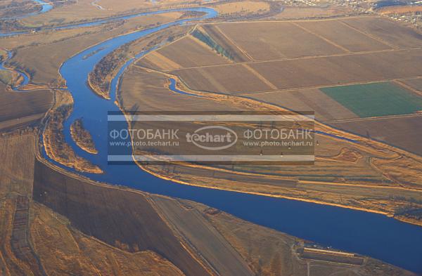 Равнина, река. Окрестности города Волгодонск. Россия ЮФО Ростовская область / Природа / прочее