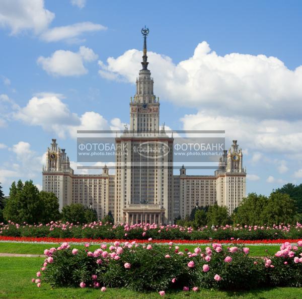 Москва. Здание МГУ / Город, архитектура / городской пейзаж