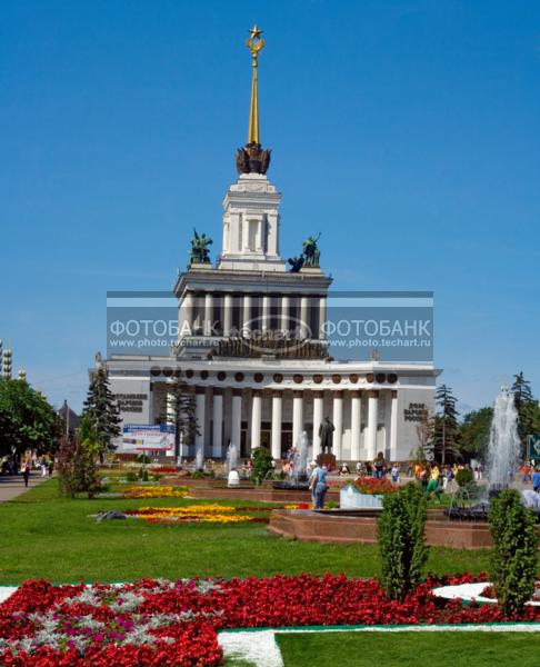 Москва. ВДНХ. Центральный павильон / Город, архитектура / городской пейзаж