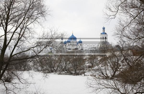 Россия. Золотое Кольцо. Боголюбово. Свято-Боголюбский женский монастырь. Боголюбовский монастырь. Russia. Golden Ring. Bogolubovo. Bogoliubov Monastery / Город, архитектура / городской пейзаж