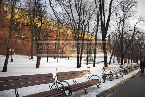 Россия. Москва. Александровский сад. Кремлевская стена. Russia. Moscow. Alexander Garden. Kremlin Wall / Город, архитектура / архитектура и скульптура