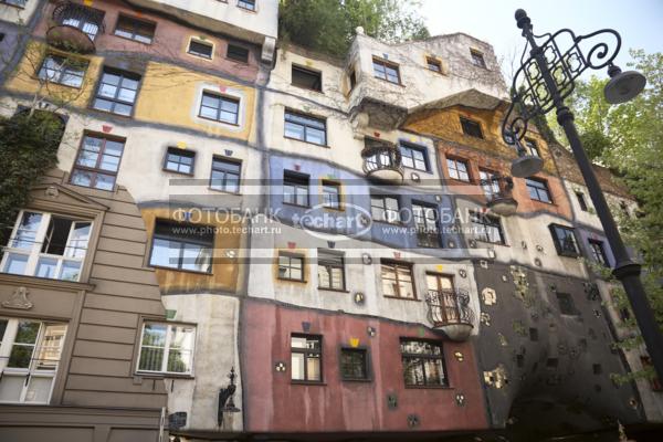 Европа. Австрия. Вена. Жилой дом. Хундертвассер. Hundertwasser / Город, архитектура / архитектура и скульптура