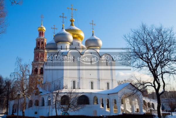 Россия. Москва. Новодевичий монастырь. Смоленский собор / Город, архитектура / архитектура и скульптура