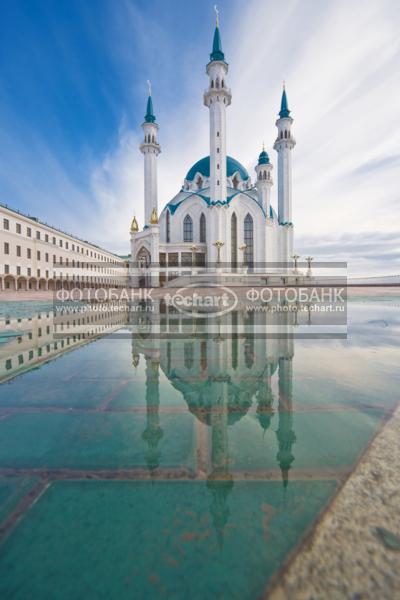 Россия. Казань. КУЛ ШАРИФ главная мечеть / Город, архитектура / архитектура и скульптура