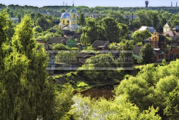 Россия. Торжок. Вид на город / Город, архитектура / городской пейзаж