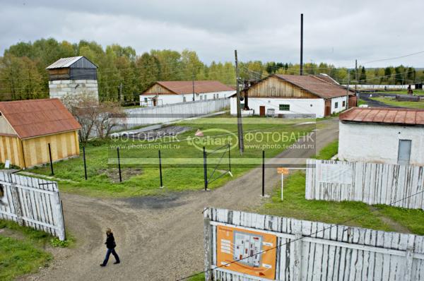 Россия. Урал. Пермь. 36 лагерь. Музей политическийх репрессий / Город, архитектура / национальная архитектура