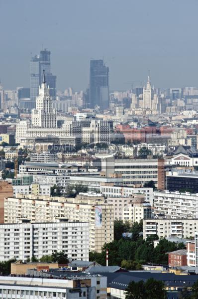 Москва. Вид на центр с Соколиной горы. Мегаполис / Город, архитектура / архитектура и скульптура