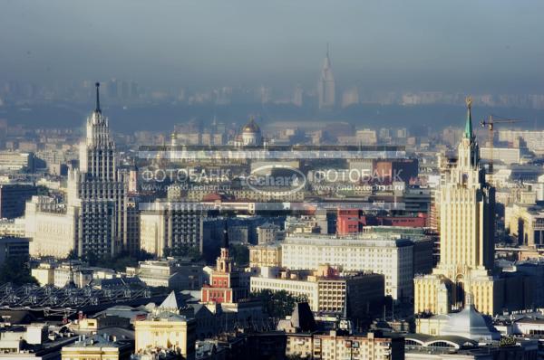 Москва. Мегаполис с высоты птичьего полета / Город, архитектура / городской пейзаж