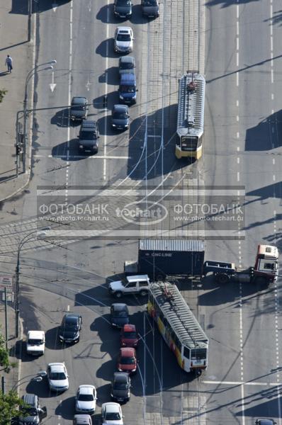 Москва. Улица Русаковская. Транспорт и дорога / Техника, транспорт / Автомобильный