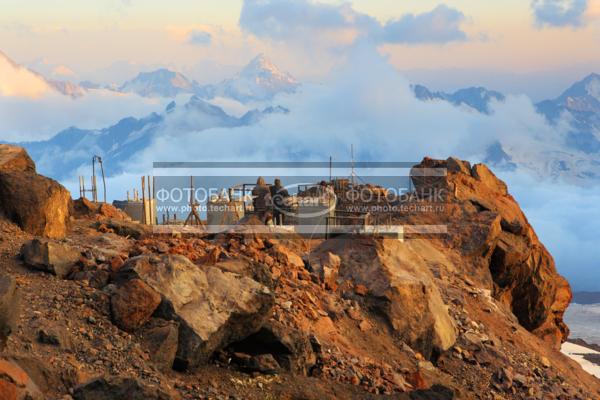 Россия. Кавказ. Эльбрус, республики Кабардино-Балкария и Карачаево-Черкесия / Природа / горы