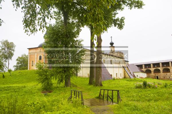 Русские города. Белозерск. Кремль / Город, архитектура / городской пейзаж