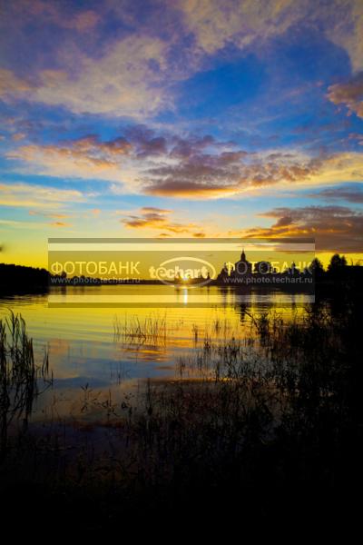 Русские города. Белозерск. Закат. Кирилло-Белозерский монастырь / Природа / закаты и рассветы