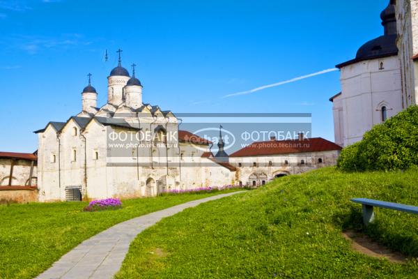 Русские города. Белозерск. Церковь / Город, архитектура / архитектура и скульптура