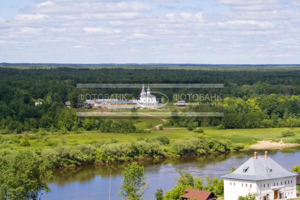 Русские города. Белозерск. Панорама города / Город, архитектура / городской пейзаж
