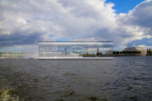 Санкт-Петербург. Стрелка Васильевского острова. Музыкальный фонтан. / Город, архитектура / городской пейзаж