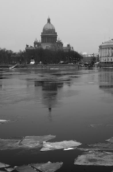 Санкт-Петербург. Зимняя набережная / Город, архитектура / городской пейзаж
