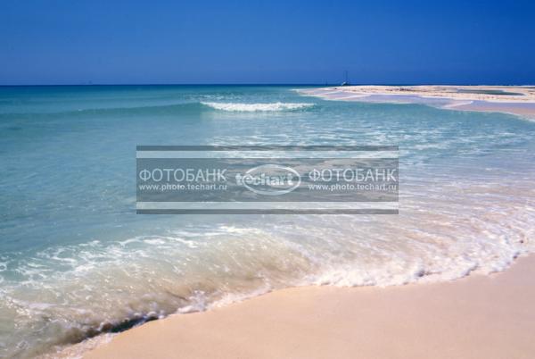 Острова. Тропики. Песок, океан / Природа / моря и океаны
