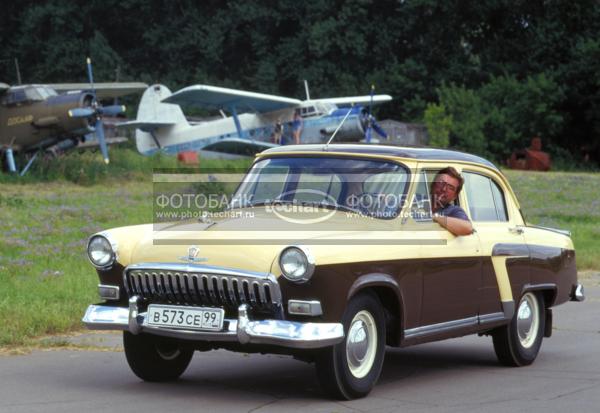 Ретро-автомобили. Gaz-21. ГАЗ / Техника, транспорт / Автомобильный