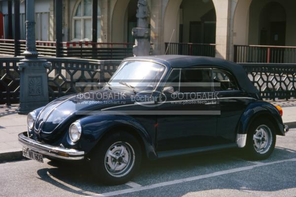 Ретро-автомобили. Volkswagen Beatle 1962. Фольксваген / Техника, транспорт / Автомобильный