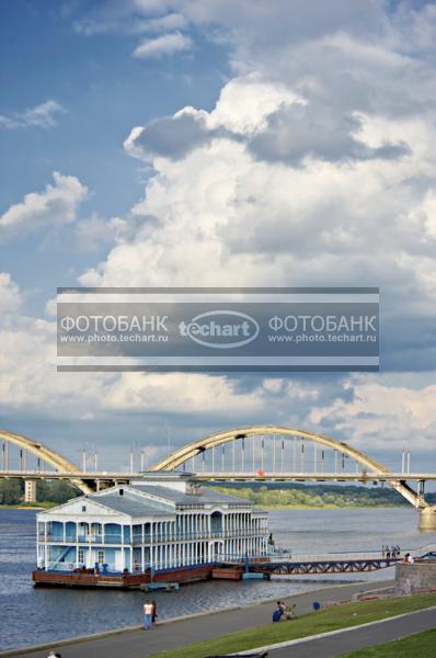 Рыбинск. Речной вокзал / Город, архитектура / городской пейзаж