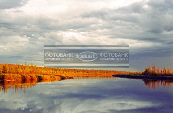Россия. Сибирь. Среднесибирское плоскогорье, Красноярский край. Эвенкия, река Мойерокан / Природа / реки и озера