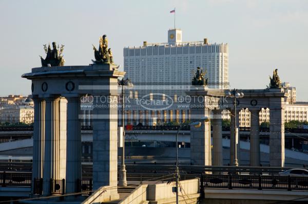 Россия. Москва. Панорама. Дом правительства Москвы / Город, архитектура / архитектура и скульптура