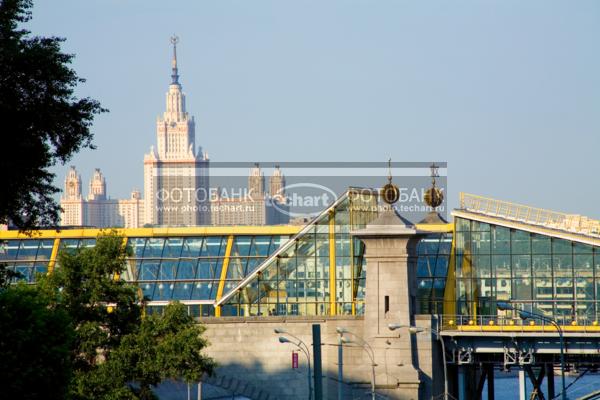 Россия. Москва. Панорама. Мост Богдана  Хмельницкого / Город, архитектура / архитектура и скульптура