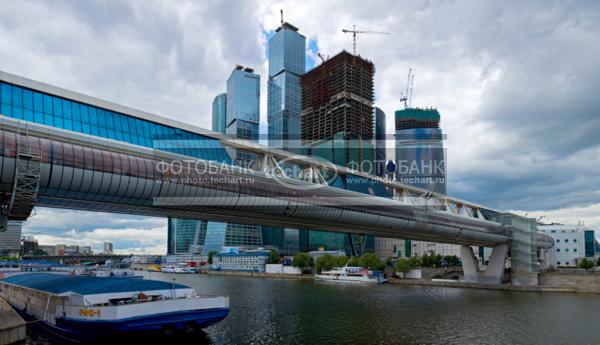 Россия. Москва. Панорама. Багратионовский мост / Город, архитектура / архитектура и скульптура