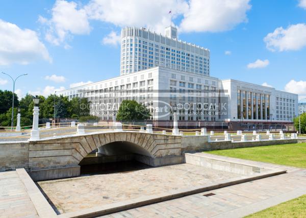 Россия. Москва. Панорама. Дом правительства Москвы / Город, архитектура / архитектура и скульптура