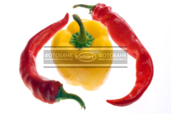 Красный и желтый перец / Еда и напитки / продукты