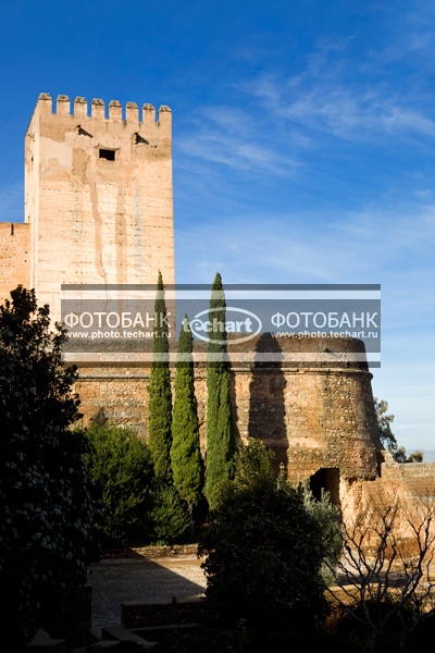 Европа. Испания. Гренада. Альгамбра,  Alhambra. Стены крепости / Город, архитектура / архитектура и скульптура